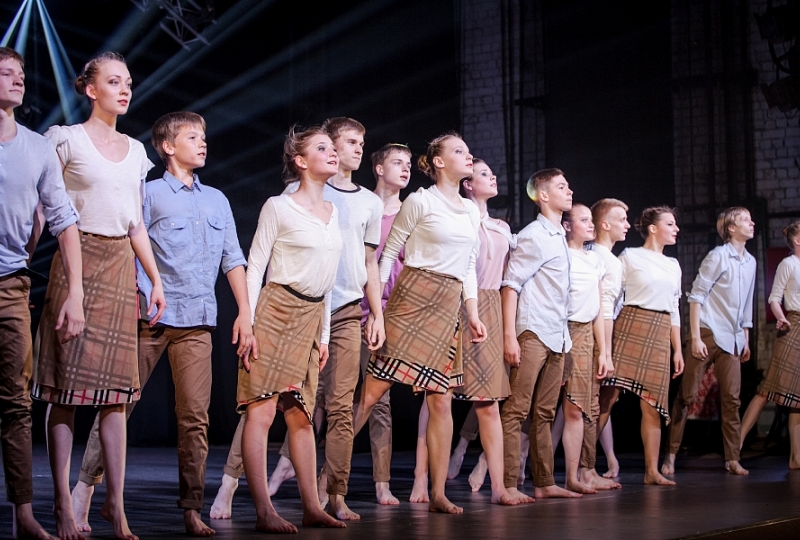 Поиск по карточкам